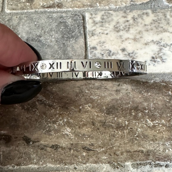 Roman Numeral Cut Out Bracelet - Picture 2 of 3